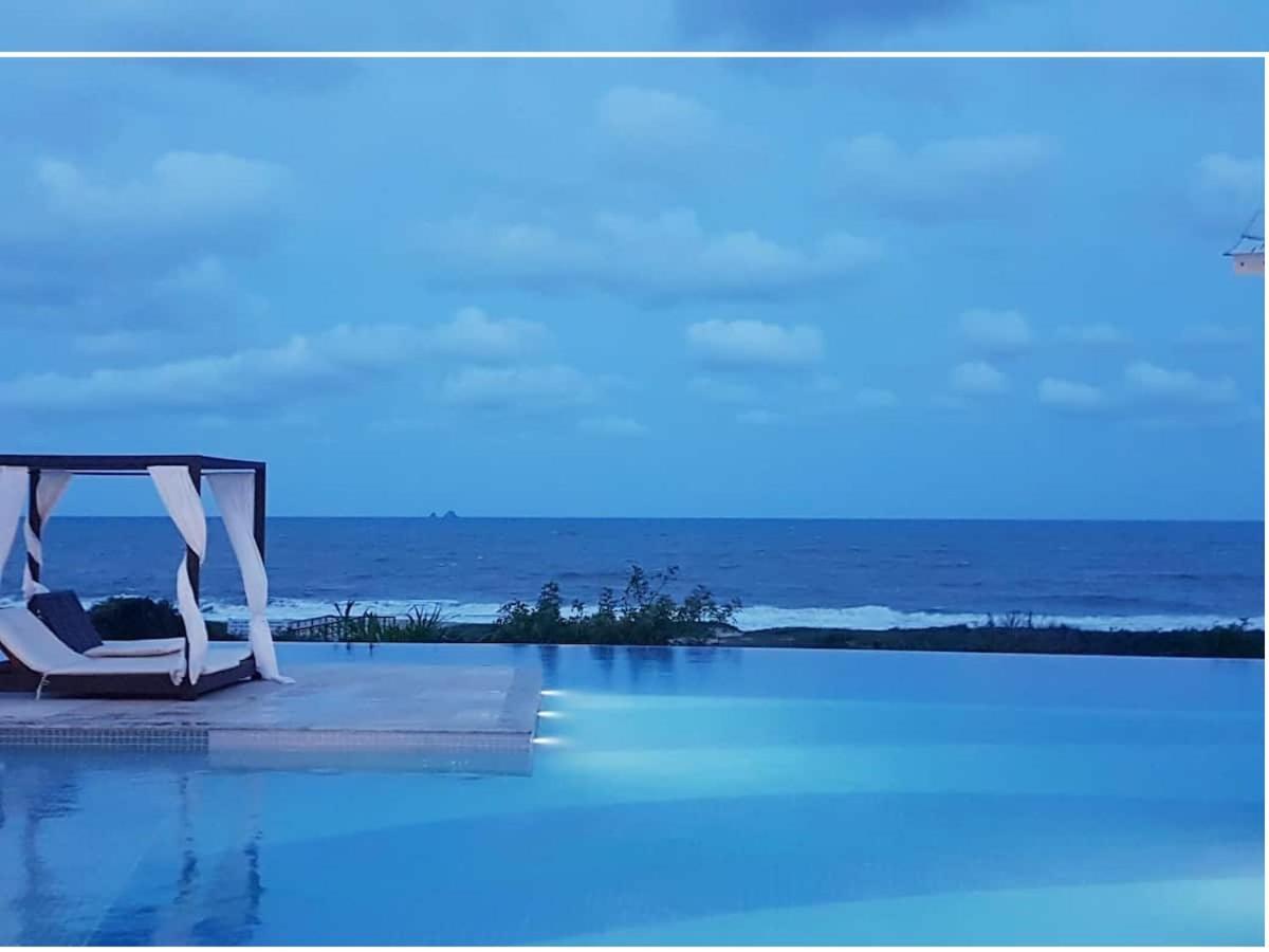 Ape Estilo Resort C/ Pe Na Areia E Vista Mar, Proximo Ao Beto Carrero Piçarras Exteriör bild